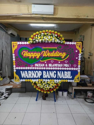 Papan Bunga di Sentul City