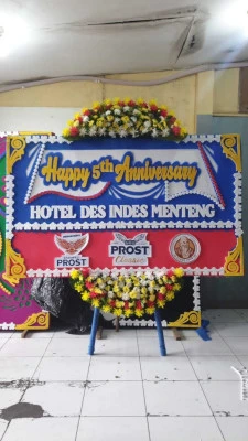 Papan Bunga di Sentul City